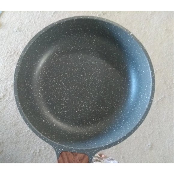 Swiss Granite Coating Nonstick Omelette Frying Pan Skillet - Picture 2 of 7